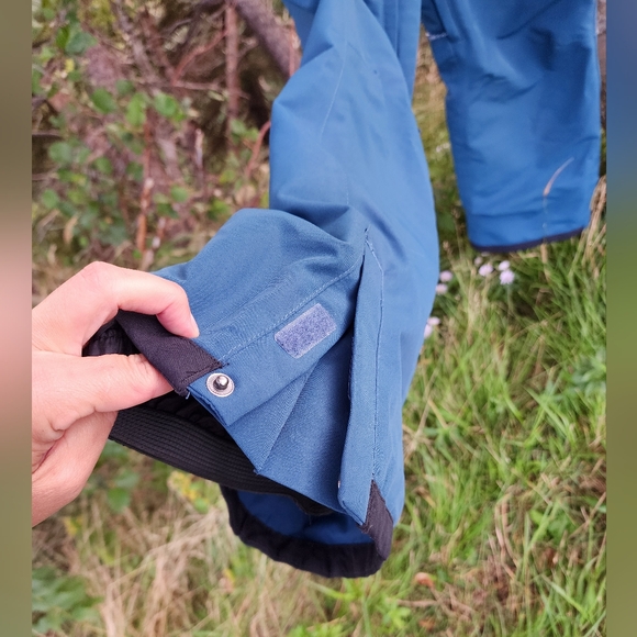 Ripzone Bibbed Ski Pants - Picture 7 of 8